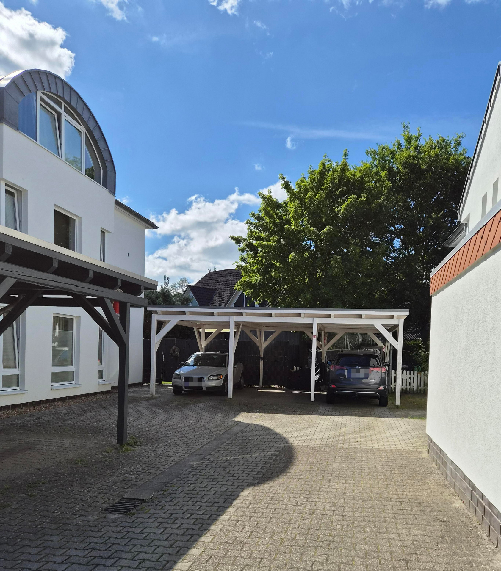 Carport / überdachter Stellplatz