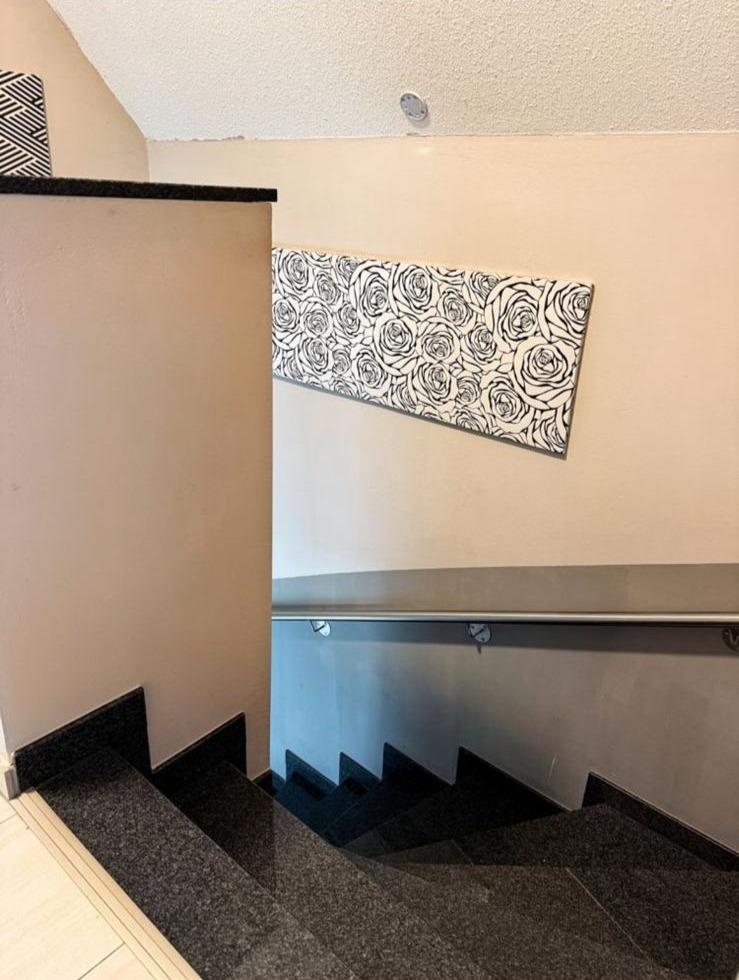 Treppe ins Obergeschoss